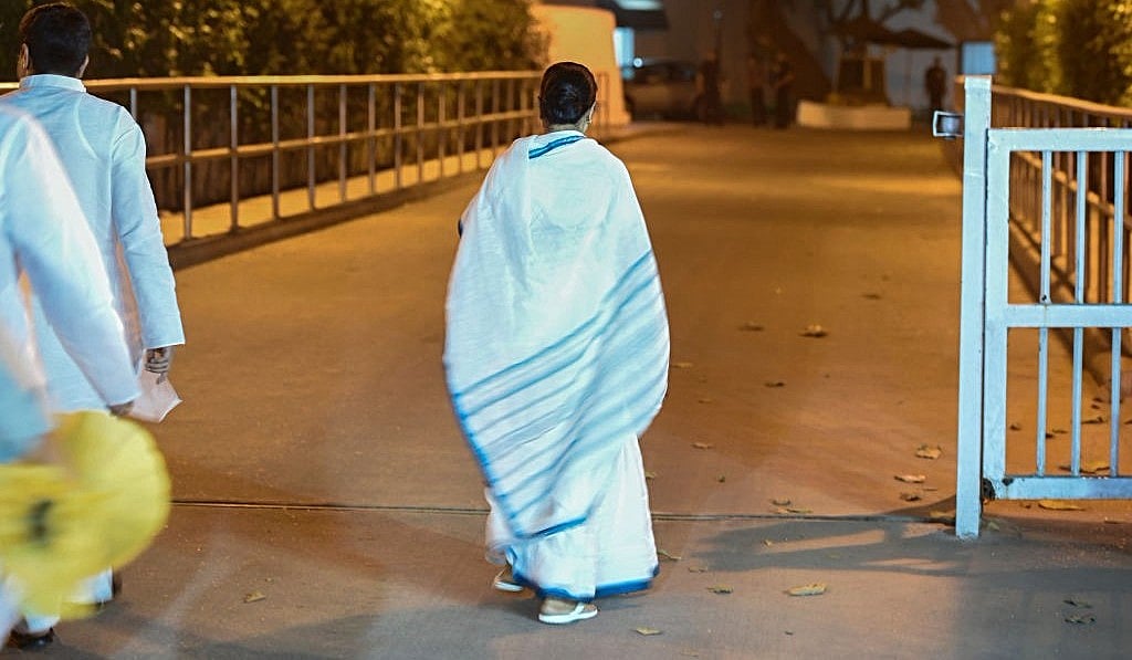 Panchayat poll violence will push Bengal away from Trinamool