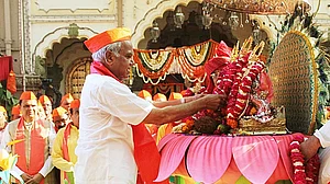 Tamil Nadu sex scandal: Governor criticised for ordering his own enquiry