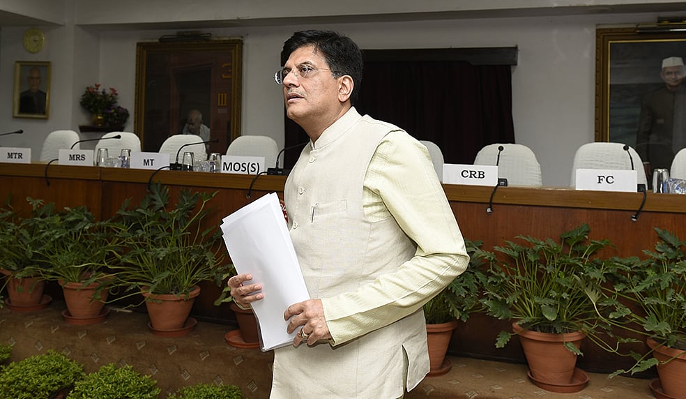 Dynast Piyush Goyal attacks Rahul Gandhi for being a dynast