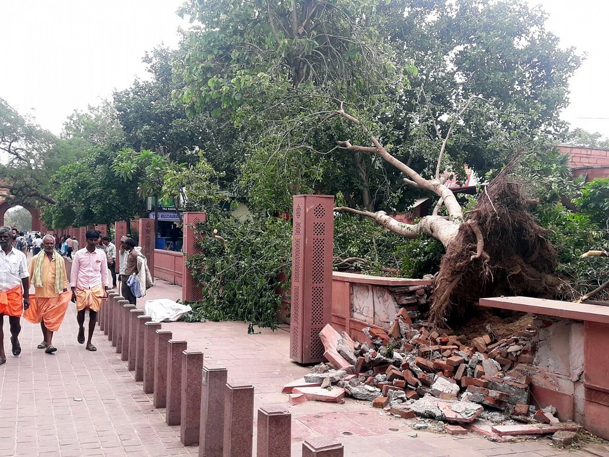 Agra put on a 72-hour weather alert till Monday  