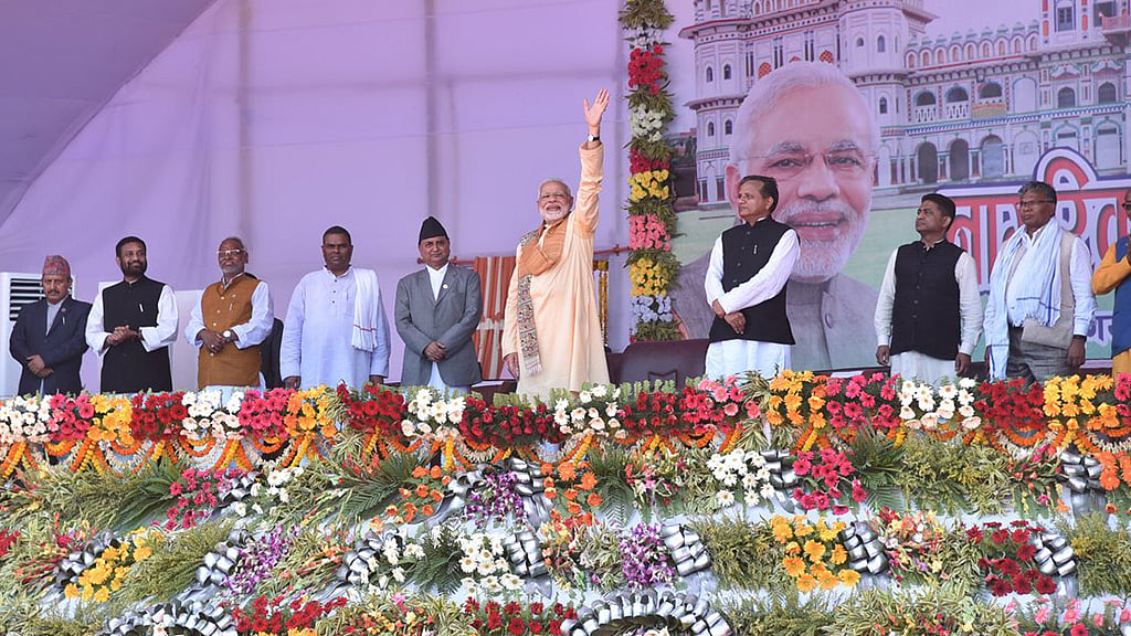 Photo courtesy: Twitter/@narendramodi