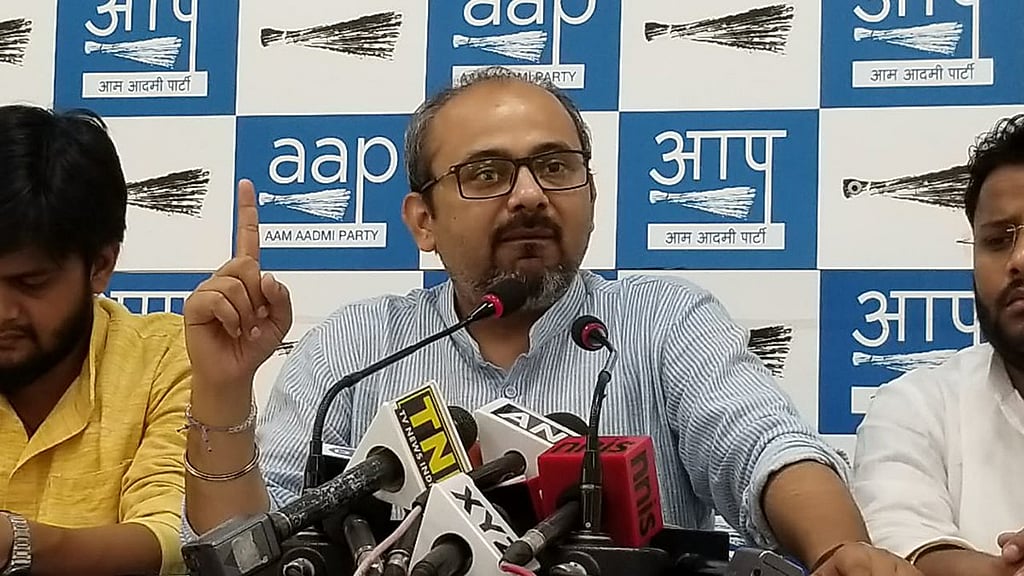 AAP dares BJP to come clean on “₹15,000-crore MCD land scam”
