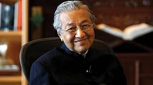 ‘Young’ Malaysia elects the world’s oldest leader