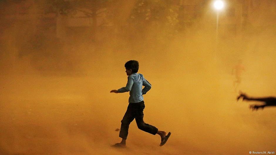 Dust storm kills folk artist, 2 children in Rajasthan; solar parks, power network hit
