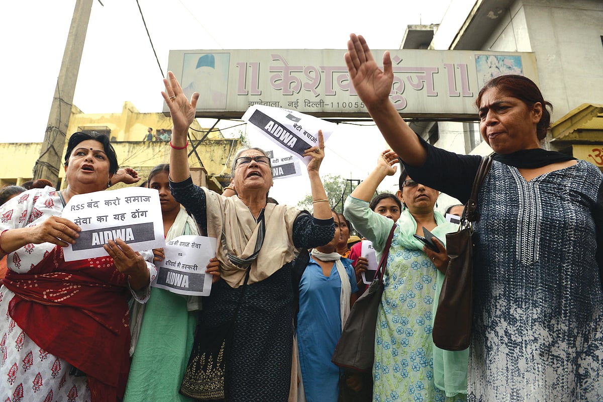 Gujarat  sends back girls ‘trafficked’  from Assam 