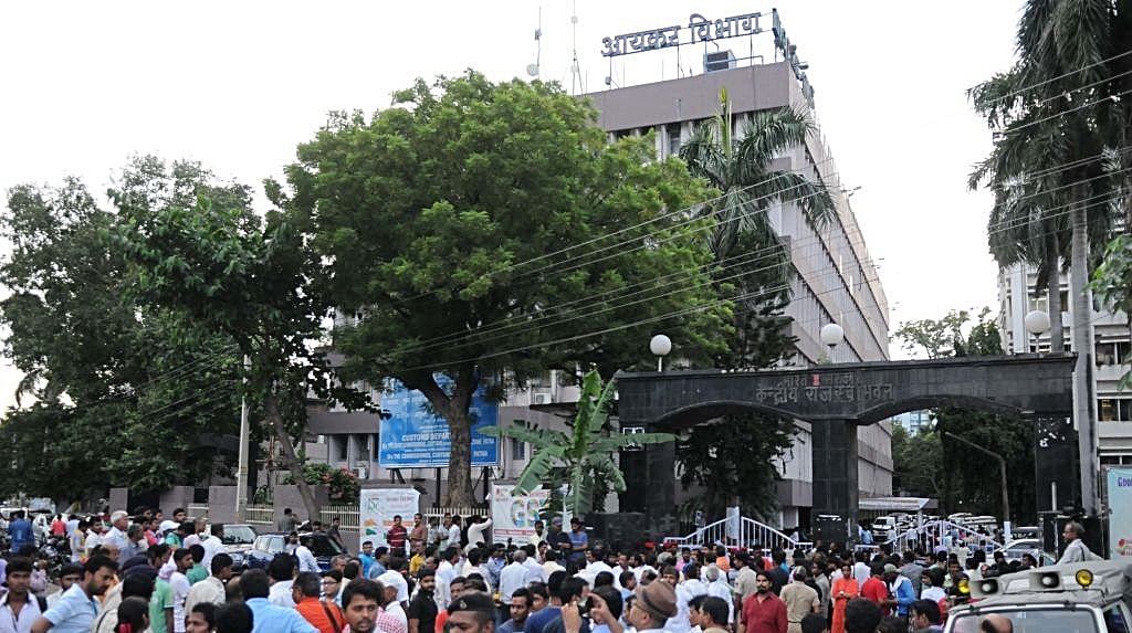 CBDT claims  RTI replies on ‘write-off’ of IT arrears ‘erroneously sent’