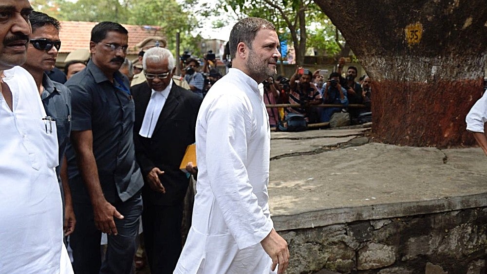 Congress President Rahul Gandhi arrives at a court in Bhiwandi, Maharashtra on June 12 in connection with a defamation case filed against him by an RSS worker