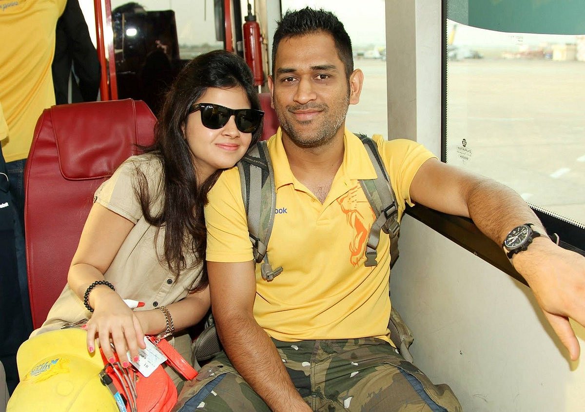MS Dhoni’s wife Sakshi applies for gun license in Ranchi