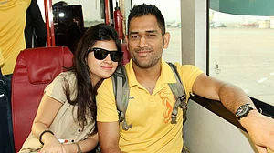 MS Dhoni’s wife Sakshi applies for gun license in Ranchi