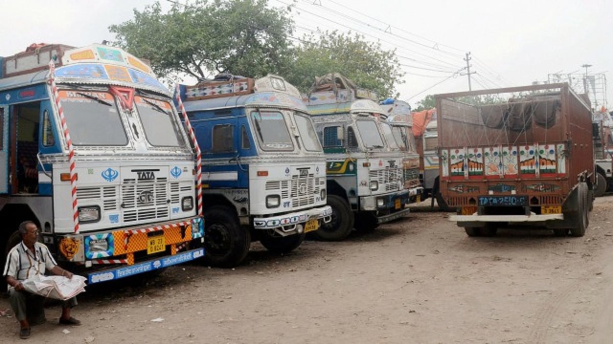 Indefinite  truck strike begins to protest rising fuel prices