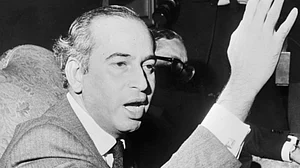 Zulfikar Ali Bhutto: Politics of a fascinating, but tragic hero