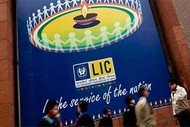 Are LIC policy holders being taken for a ride?