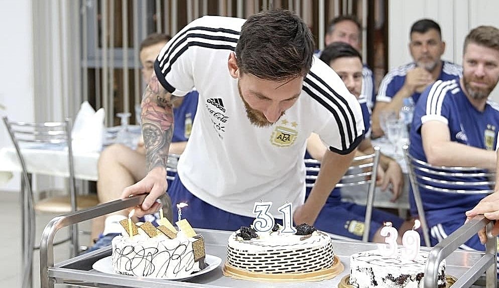 Kolkata Police’s Messi-meme ‘sob penalty miss hoi na’ creates a stir