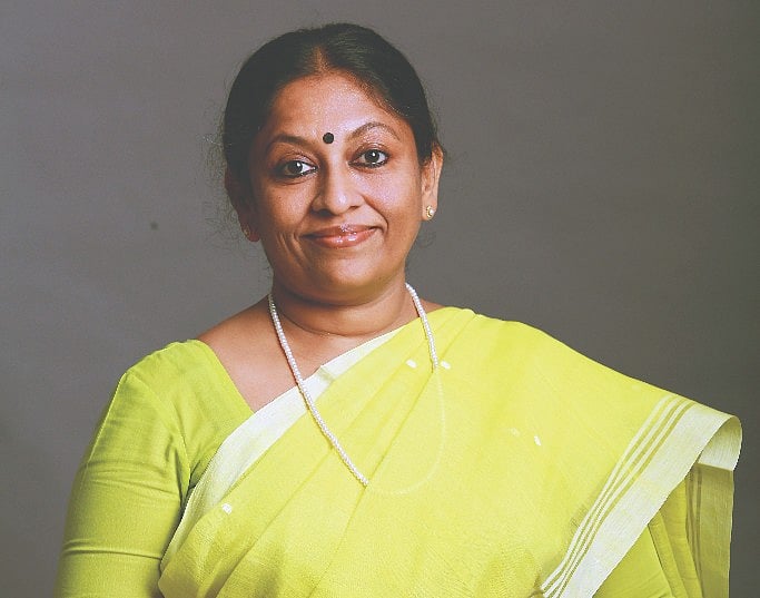 Of light, darkness and missing women