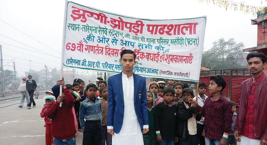 Sifiyan Azad, the teenaged social worker from Bihar    