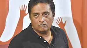 Why are the ‘Hindutva’ killers born poor, asks Prakash Raj