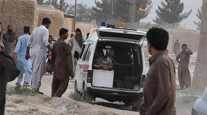Terror attack rocks Pakistan, 128 killed, IS stakes claim