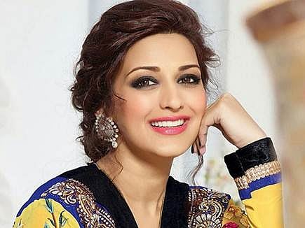 Sonali Bendre undergoing treatment for  cancer
