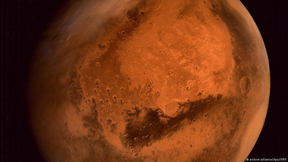 Underground lake of liquid water found on Mars