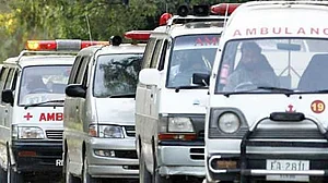 Karnataka Dy CM: Give preference to ambulances, not VIP convoys