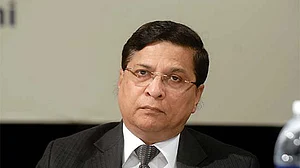 Will Centre raise SC judges’ retirement age to stop Justice Gogoi from becoming CJI?
