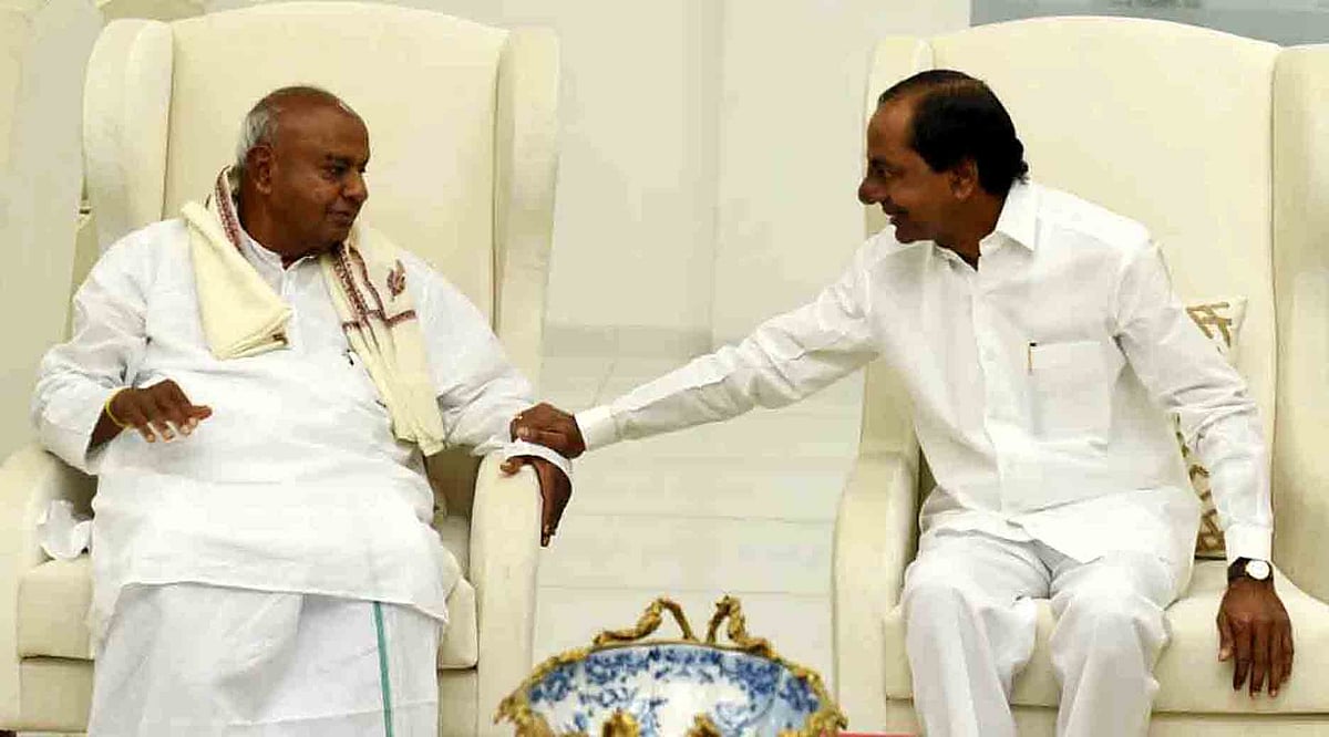 Federal Front talks? Telangana CMO calls Deve Gowda’s visit ‘courtesy call’