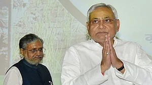 Muzaffarpur: Nitish Kumar under attack from both friends and enemies