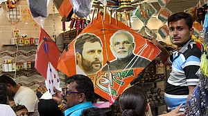 Bollywood celebrities tweet greetings to nation on Independence Day