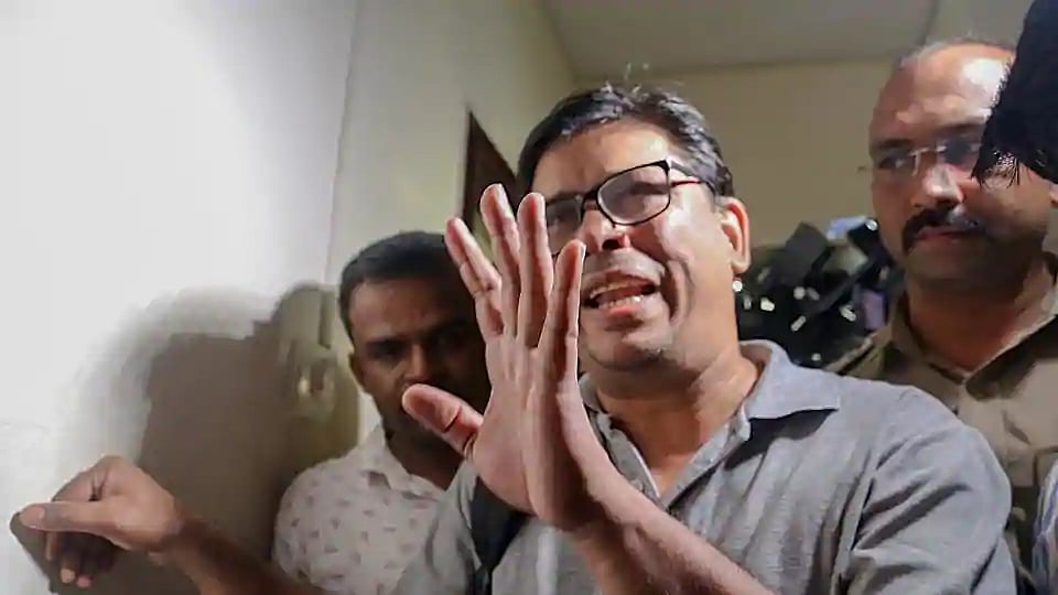 SOP not followed in arrests of activists, NHRC issues notices to Maharashtra govt, police chief 