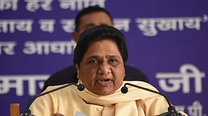 Mayawati: Modi government giving step-motherly treatment to Kerala