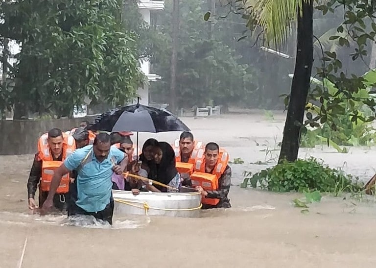 Kerala toll 370, more than 7 lakh  in 5,645 camps