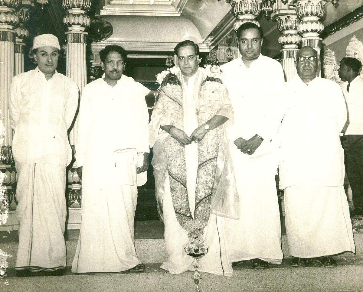 M Karunanidhi, DMK leader and former Tamil Nadu CM, dies aged 94