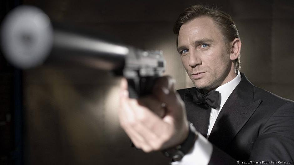 Daniel Craig