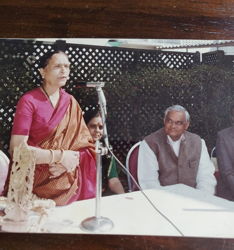 NH Photo