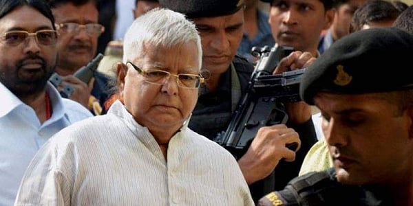 Fodder scam: HC refuses to extend bail, asks Lalu Pasad to surrender