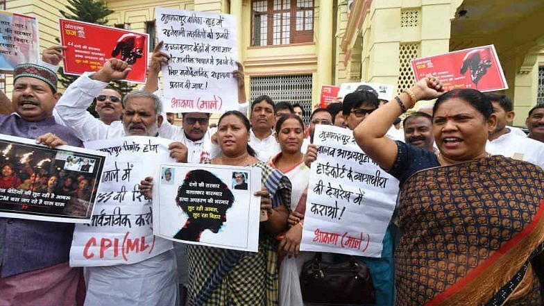 Candle march by Tejashwi at Jantar Mantar against Muzaffarpur’s homes of horror