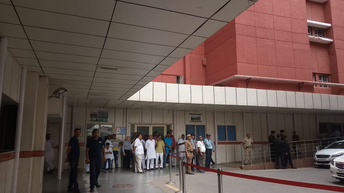 Live: Former Prime Minister Atal Bihari Vajpayee passes away, aged 93