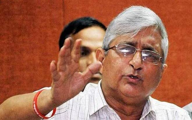 Goa RSS ex-chief: BJP putting pressure on ailing Manohar Parrikar to remain CM