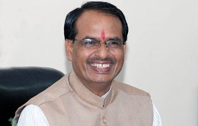Madhya Pradesh: Black flags and stones welcome  Shivraj Singh Chouhan at Sidhi