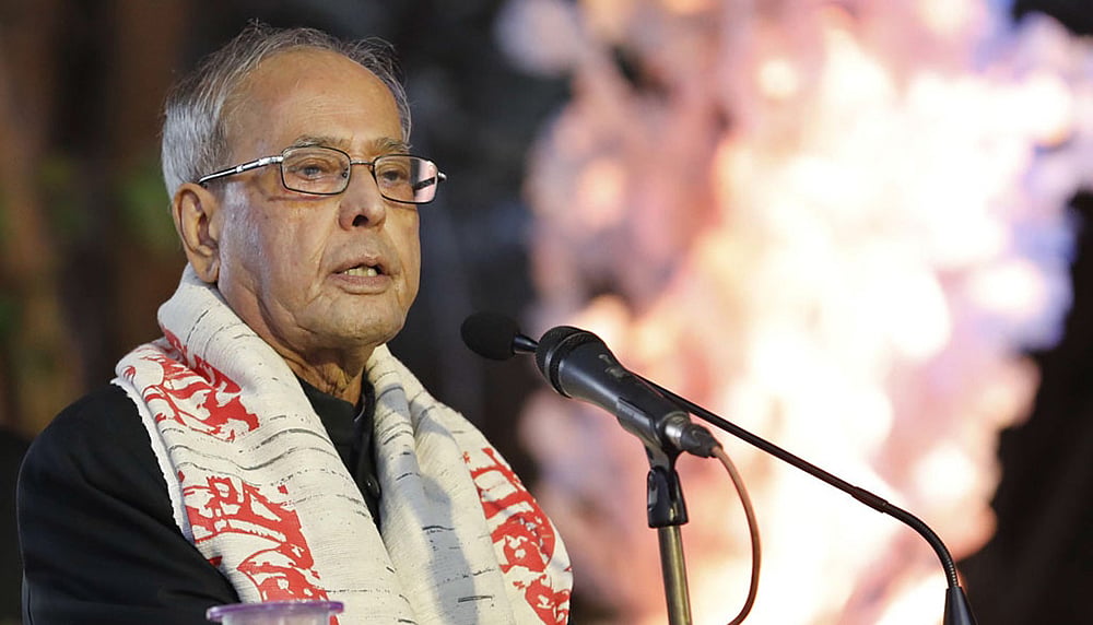 Pranab Mukherjee bemoans loss of “letter writing habits”