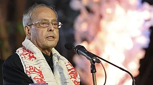 Pranab Mukherjee bemoans loss of “letter writing habits”