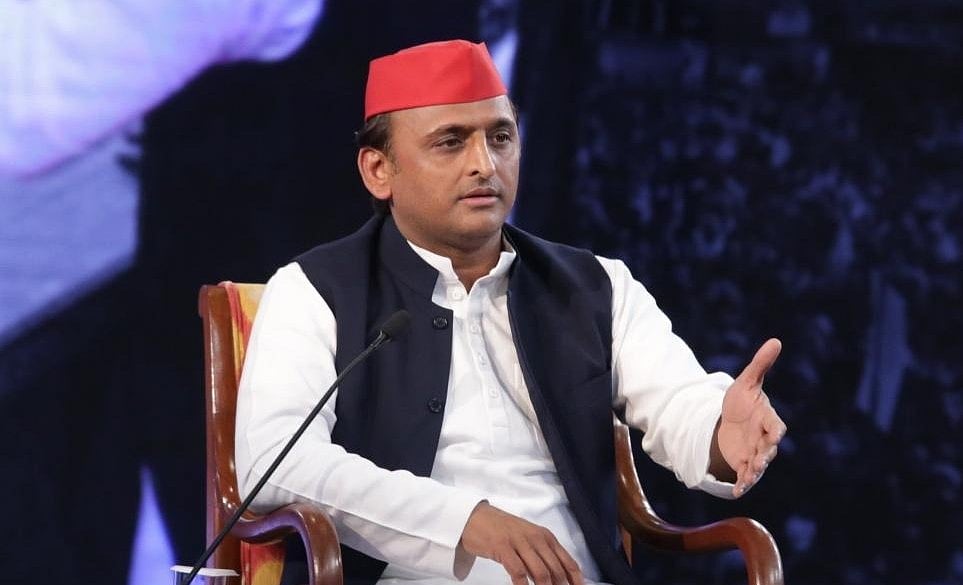 Akhilesh Yadav “all for alliance”, says nation must be saved from RSS
