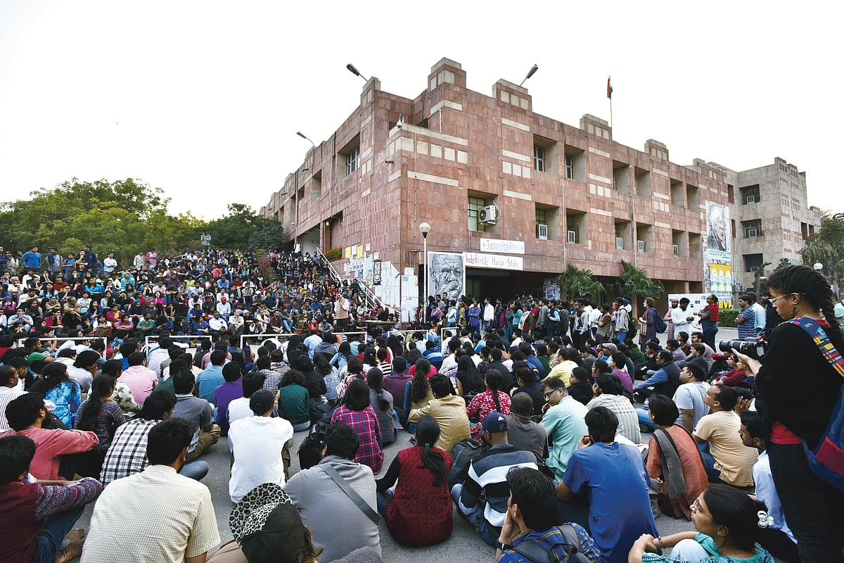 Why the JNU VC must go 