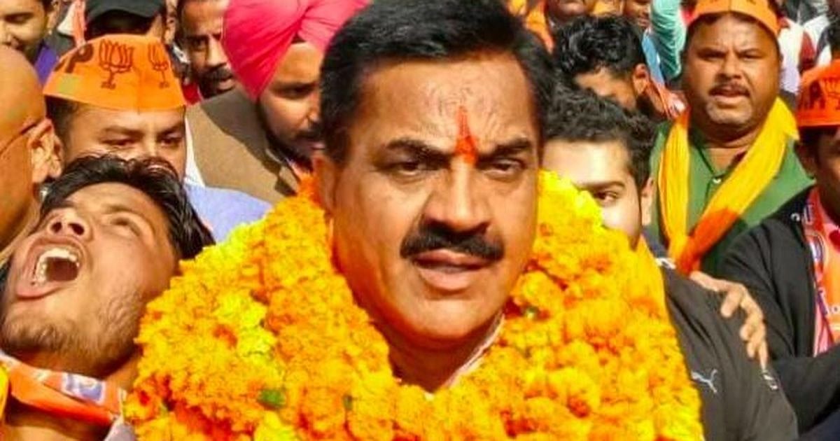 Watch: Uttarakhand BJP MLA threatens woman cop, threatens her to behave
