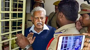 Activists arrested for evidence on their link with Maoists, Maha police to SC