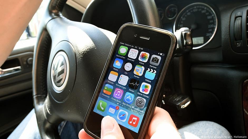 Disinfect your smartphone every 90 mins to prevent COVID-19  