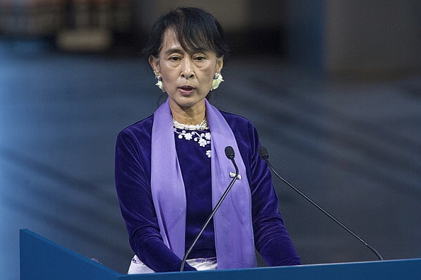 Suu Kyi defends court decision to jail Reuters reporters