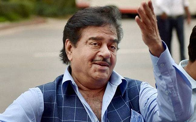 Anyone who thinks my daughter will go shooting during lockdown needs a reality check: Shatrughan Sinha
