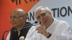 SC dismisses BJP leader’s plea, says MPs, MLAs can practice as advocates