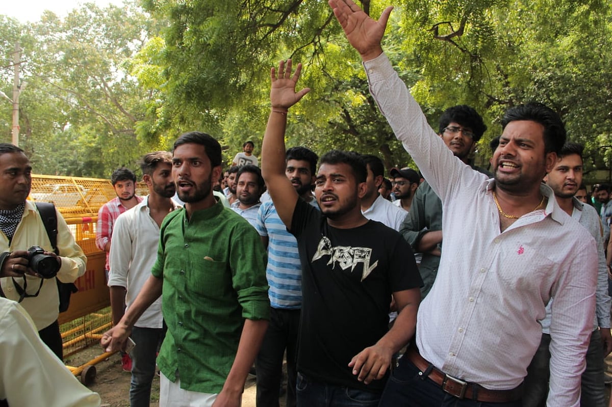 DUSU polls: Counting of votes stopped due to faulty EVMs